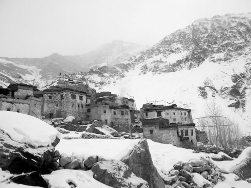 The village of Reru, a medieval warren in the Zanskar valley.